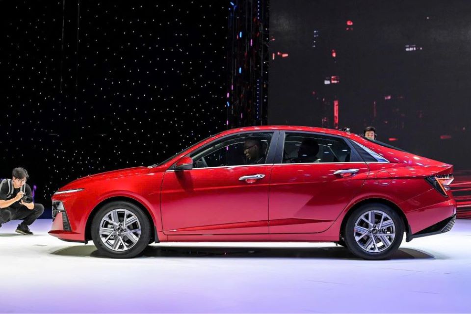 Hyundai Accent Hybrid 2027: Giá bán, Thông tin xe & Ưu đãi mới nhất