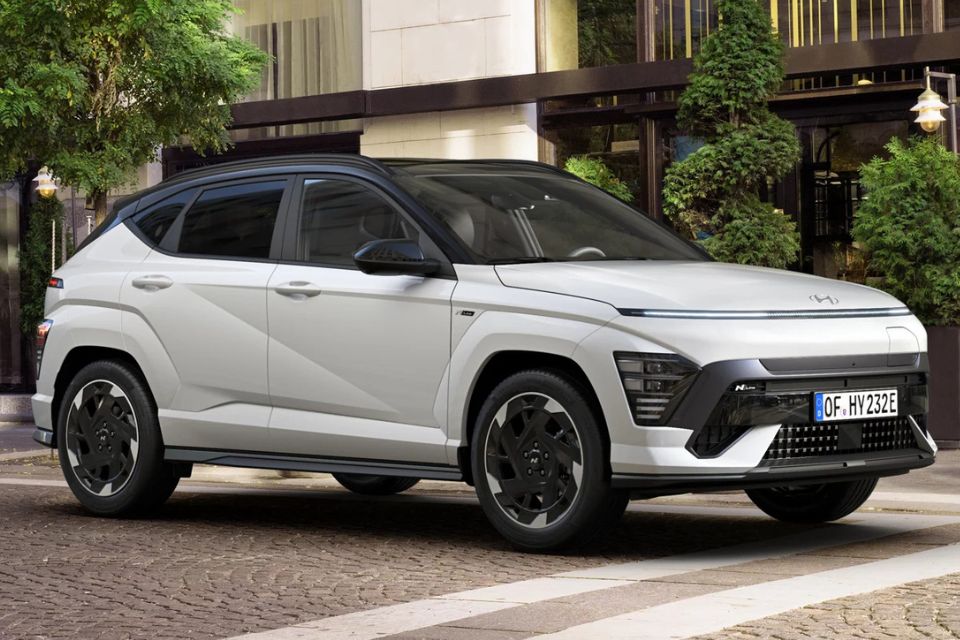 Hyundai Kona 2026: Giá xe, Thông số, Tiện nghi & An toàn